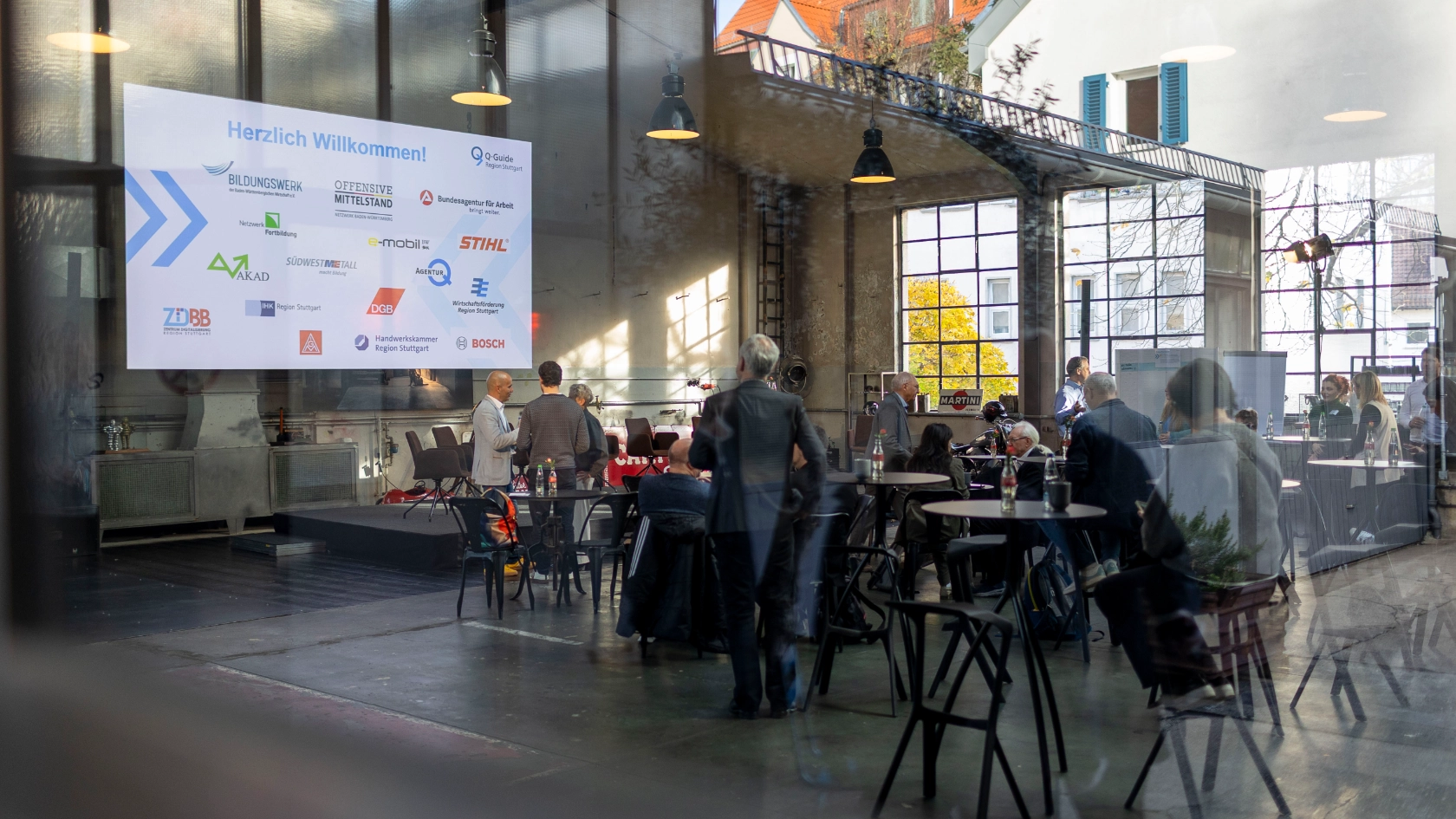 Q-Guide Veranstaltung in der Garage 226 zum Thema Menschen und Maschine.